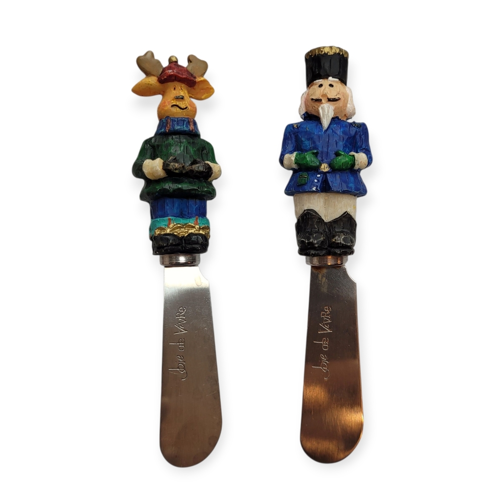 Joie De VIVRE Festive Holiday Cheese Spreaders Set - Blue and Green Christmas